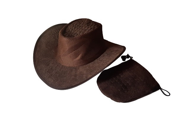 Sombrero plegable de piel cafe con estampado de cocodrilo